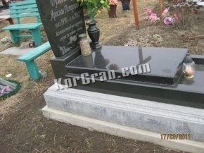 Надгробие N_39