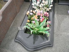 Надгробие N_9