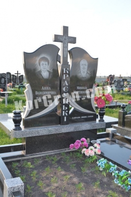 Памятник_403