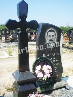 Гранитный крест K_723