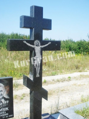 Гранитный крест K_725