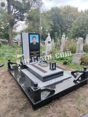 Памятник VS_73