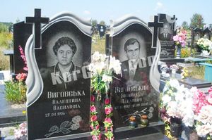 Памятник на двоих 'Полотенце через крест'